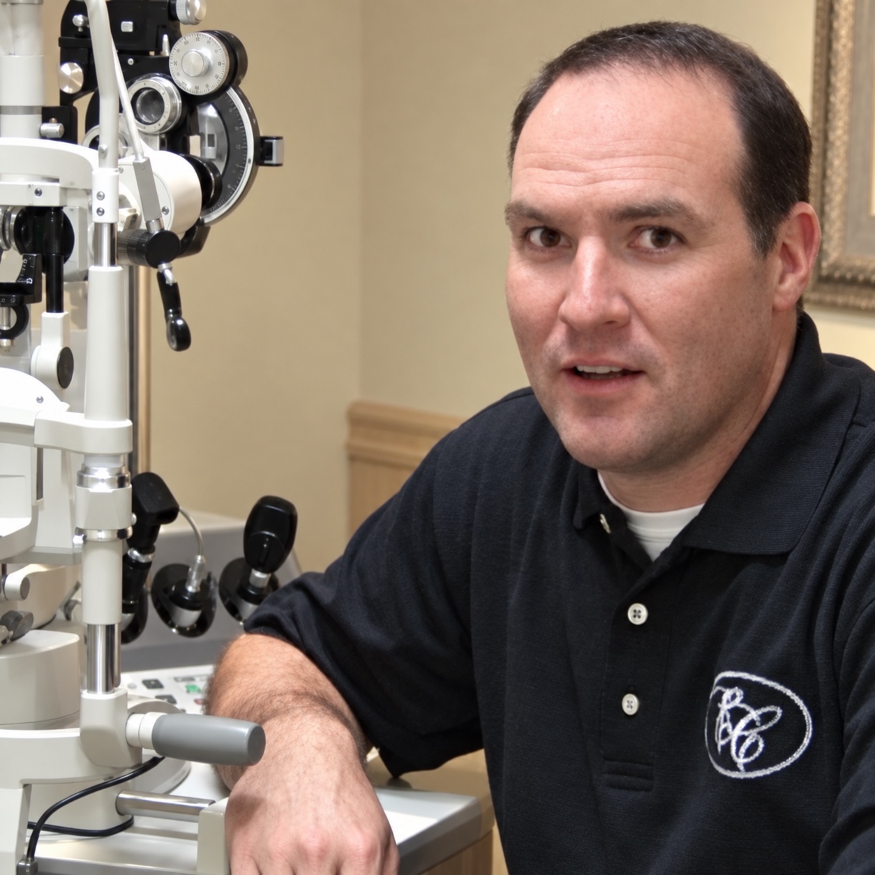 Dr. Cummings in an examination room at Eye Center of Ephraim